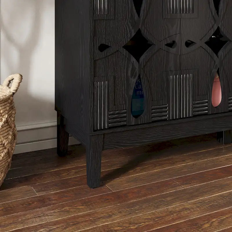 Credenza buffet intagliata con ante traforate, mobile contenitore/consolle porta TV da 60.5" con 4 ante