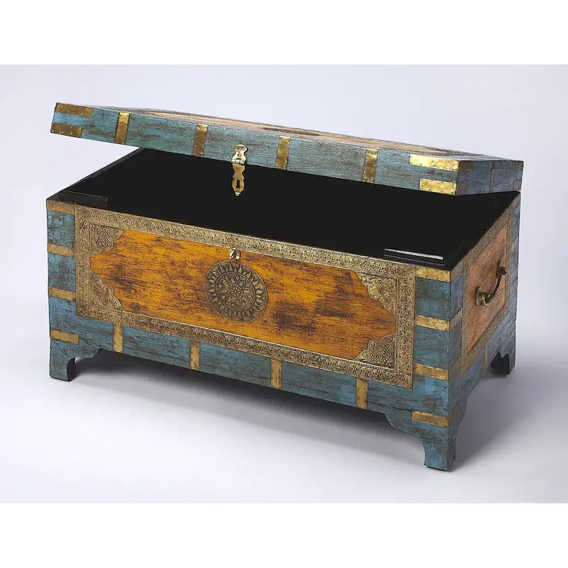 Table basse coffre de rangement avec incrustation en laiton peinte à la main