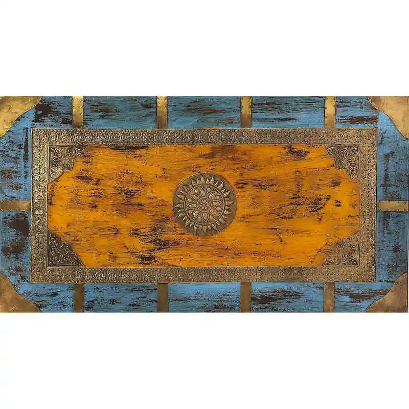 Table basse coffre de rangement avec incrustation en laiton peinte à la main