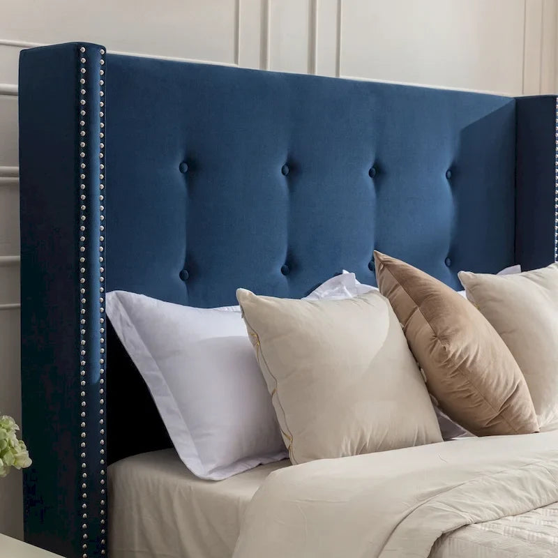 Letto Queen/King imbottito con testiera alta 54" (non richiede rete a doghe)