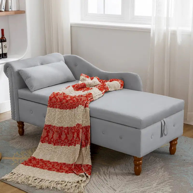 Samt-Chaiselongue mit Stauraum und Kissen